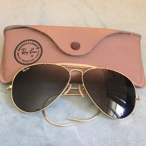 Awesome Vintage Ray Ban Aviator 